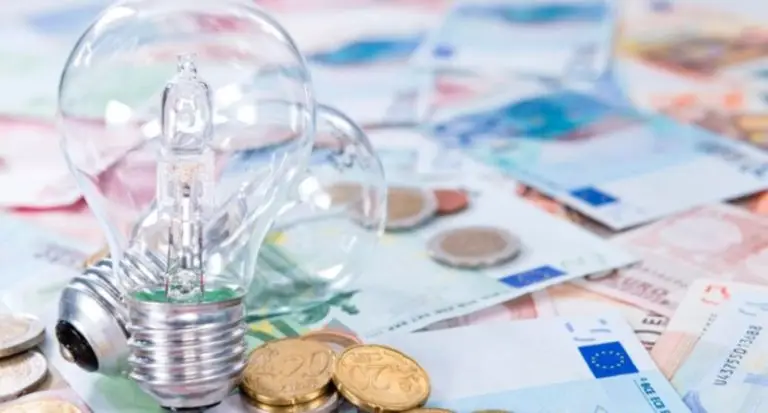 La manovra da 16 miliardi che non risolve nessun problema