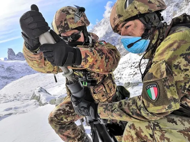 Riserve e 40mila militari in più: il piano del Governo
