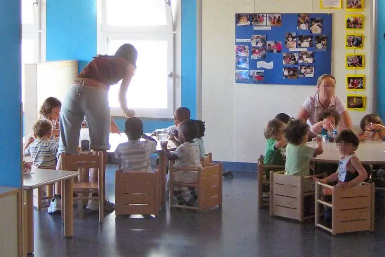 Minori in comunità, un welfare pubblico che arriva tardi