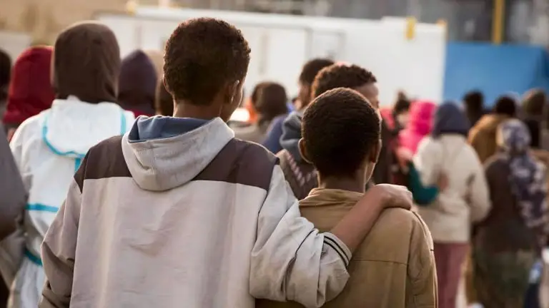 Migranti, l’emergenza prodotta dal sistema accoglienza
