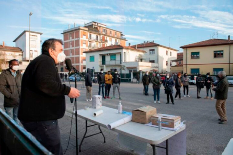 Appello per salvare l’esperienza di accoglienza di Vicofaro