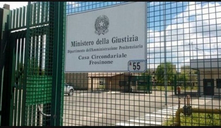 Acqua razionata per i detenuti in carcere d’estate a Frosinone. La conferma del Garante