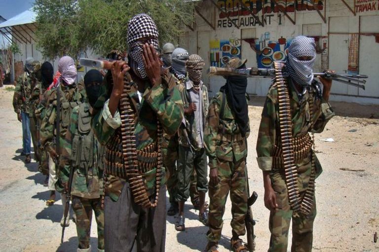 Al-Shabaab torna a colpire in Somalia,  37 morti e 200 feriti in un attacco