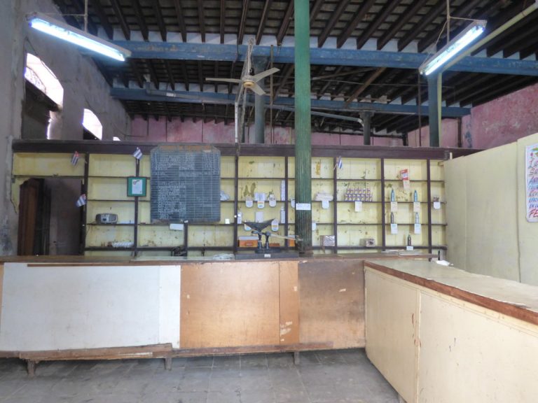 Cuba al buio: blackout, uragano e proteste aggravano la crisi