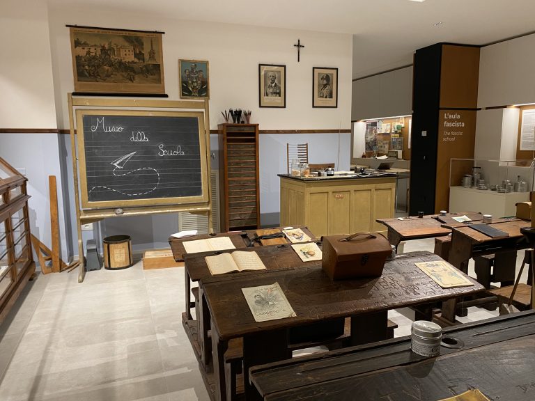 La “nostalgia canaglia” del ministro Valditara e gli abusi sugli alunni