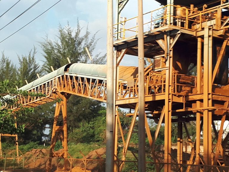 Miniere sospese a Raja Ampat per salvare i coralli