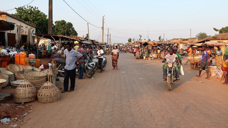 In Benin chi rifiuta i soldi dello Stato va in prigione