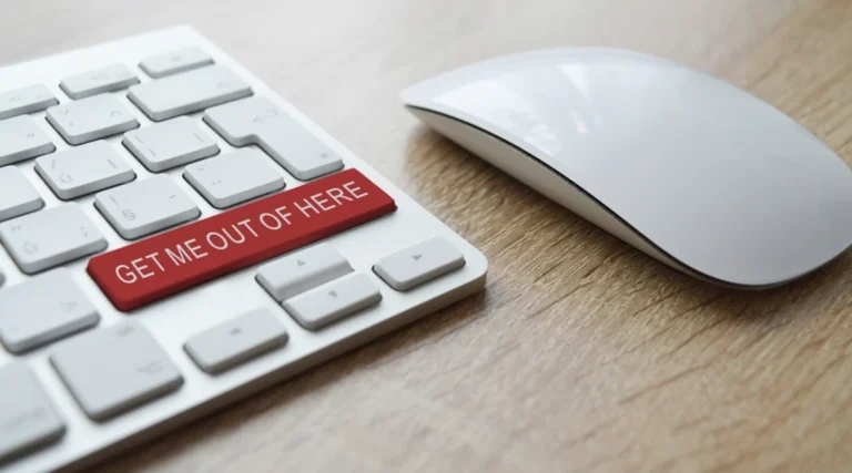 Cyber-truffe, la nuova schiavitù digitale